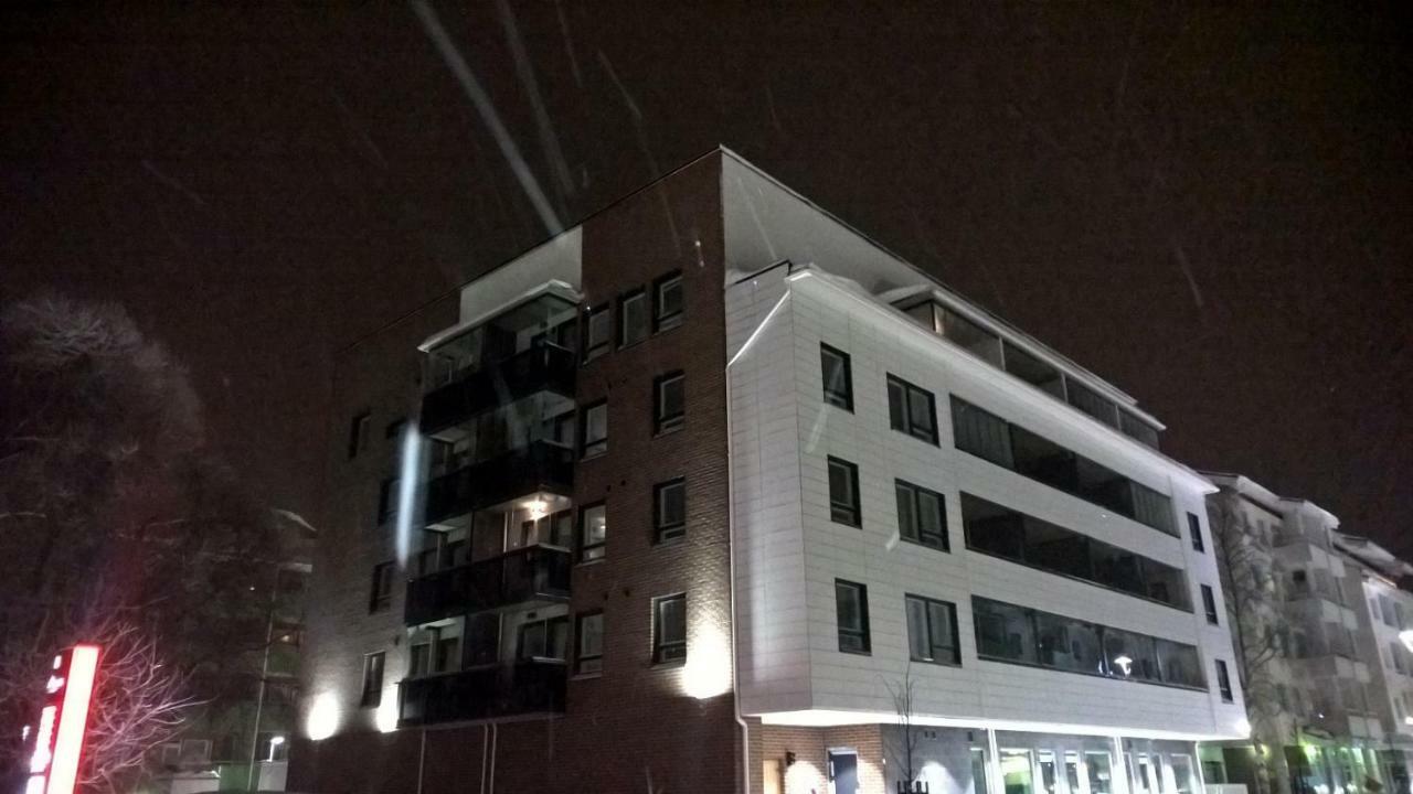 City Apartments With Balcony Rovaniemi Ngoại thất bức ảnh